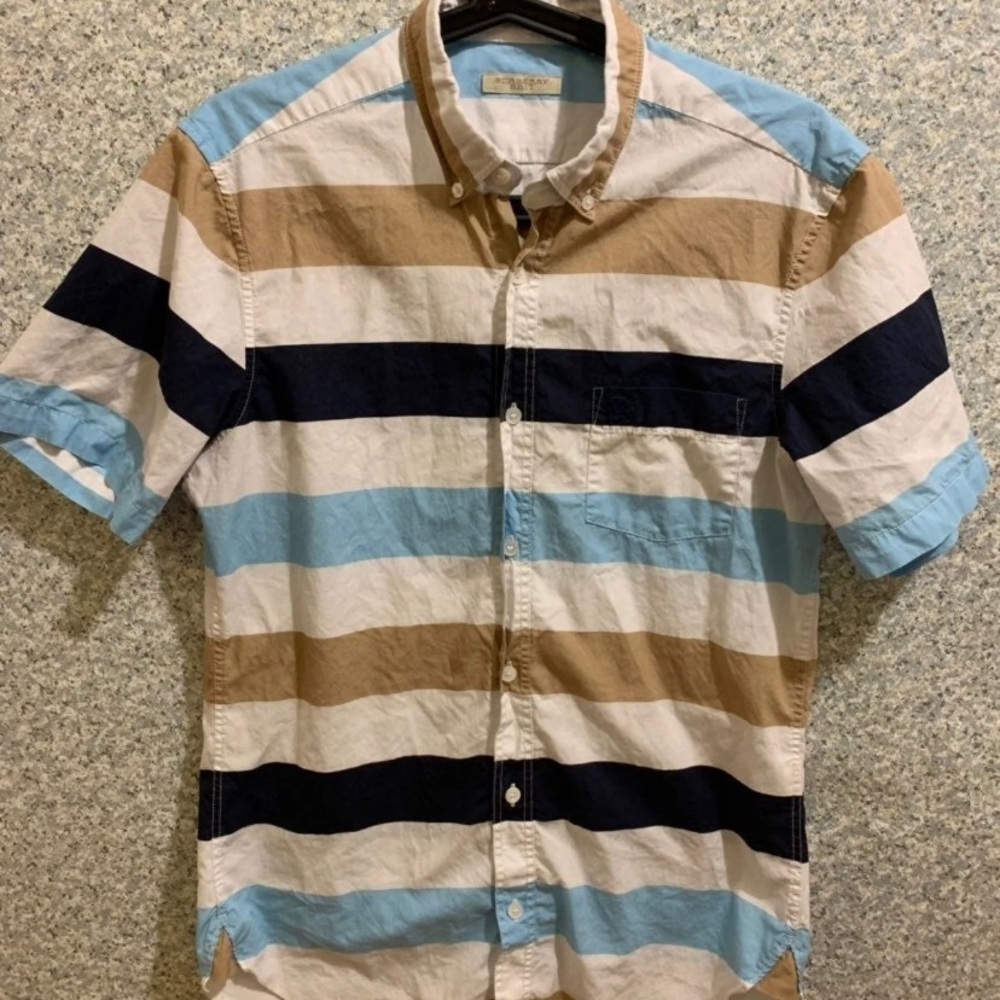 Burberry shirt size Small